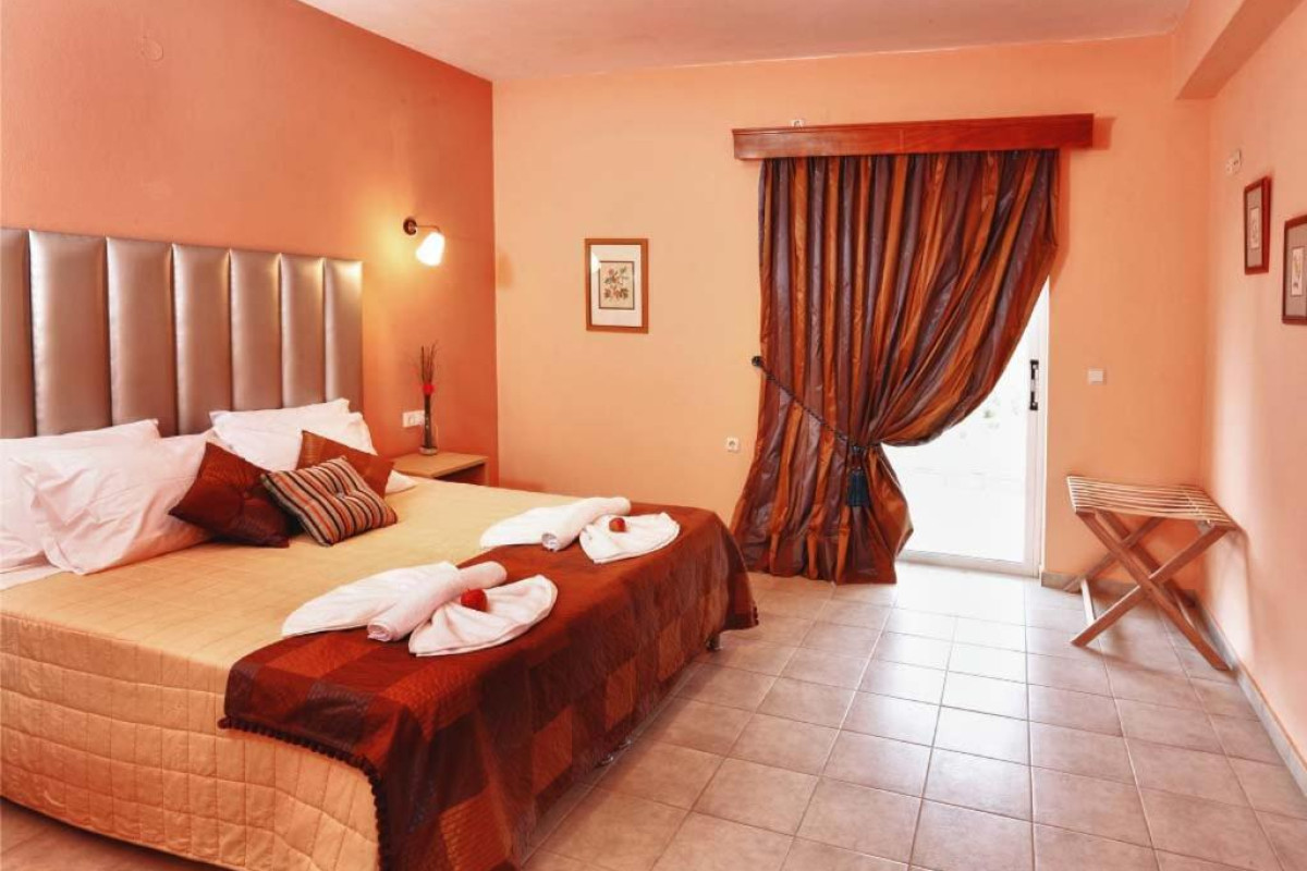 Rebeccas Village Hotel (Corfu)