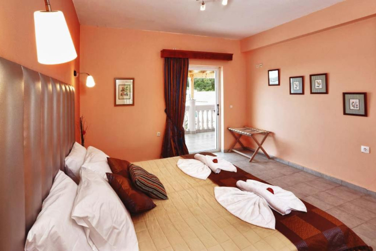 Rebeccas Village Hotel (Corfu)