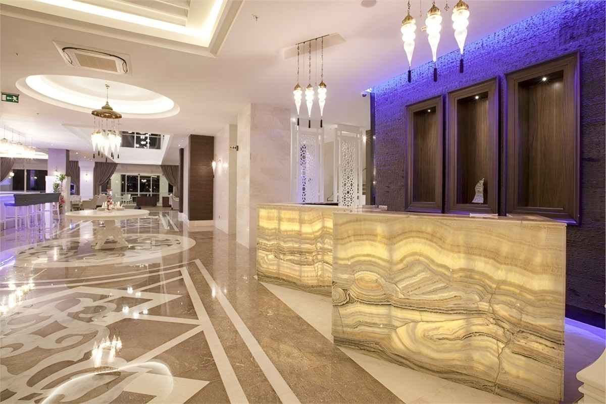 Diamond Elite Adults Only 16+