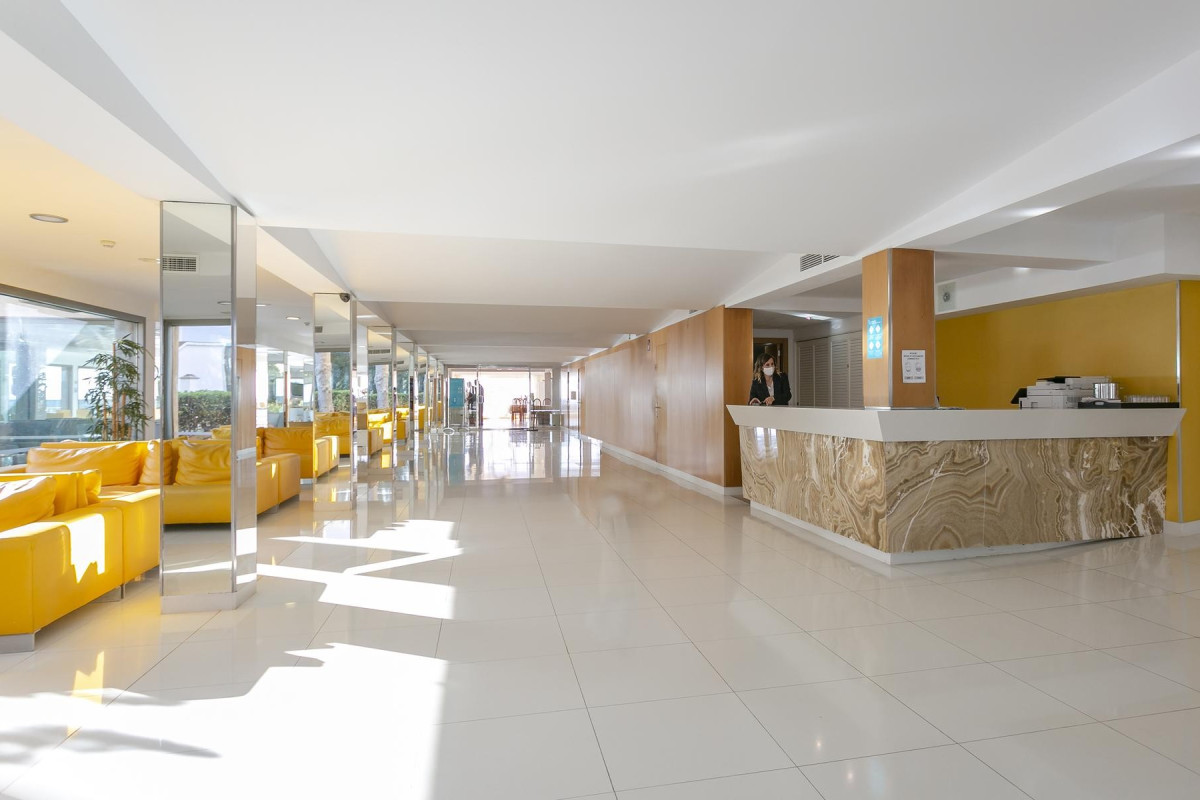 JS CAPE COLOM