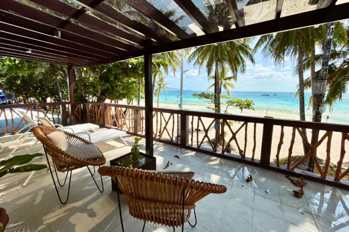 Red Coconut Beach Hotel Boracay