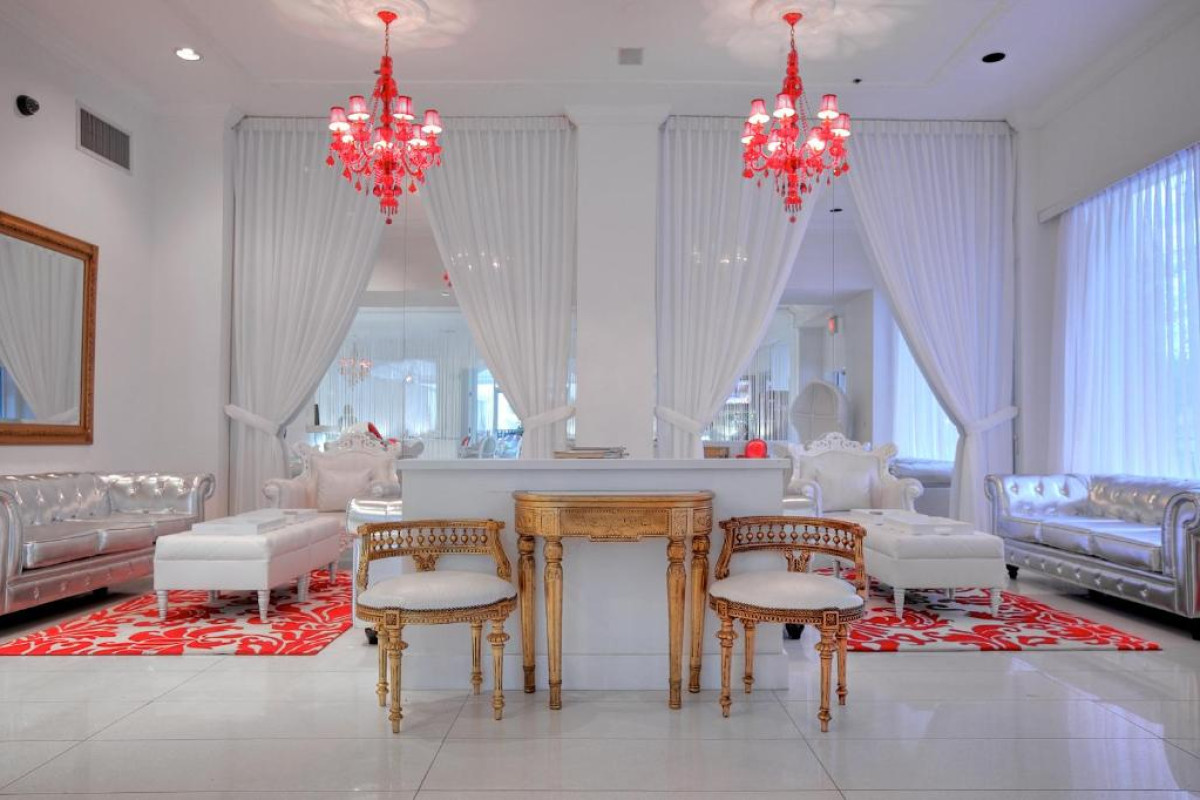 Hotel Red South Beach