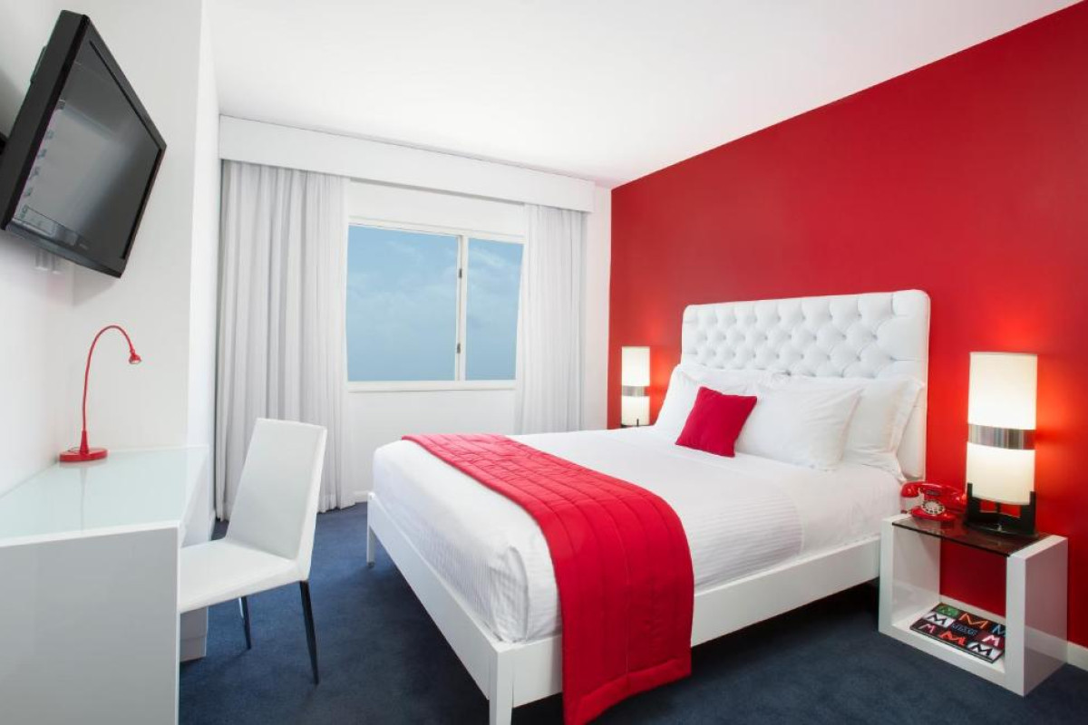Hotel Red South Beach