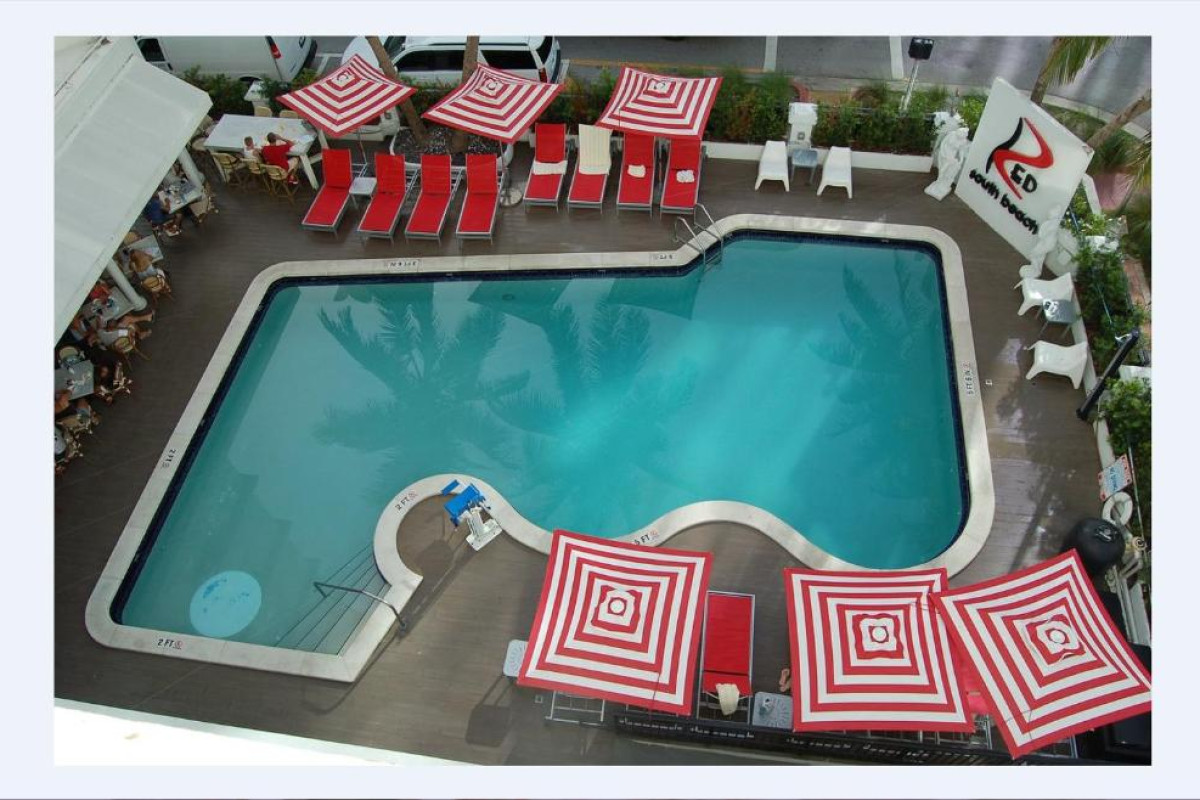 Hotel Red South Beach