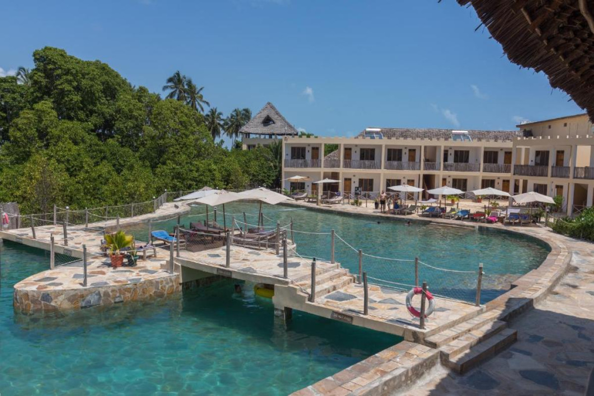 Reef & Beach Resort
