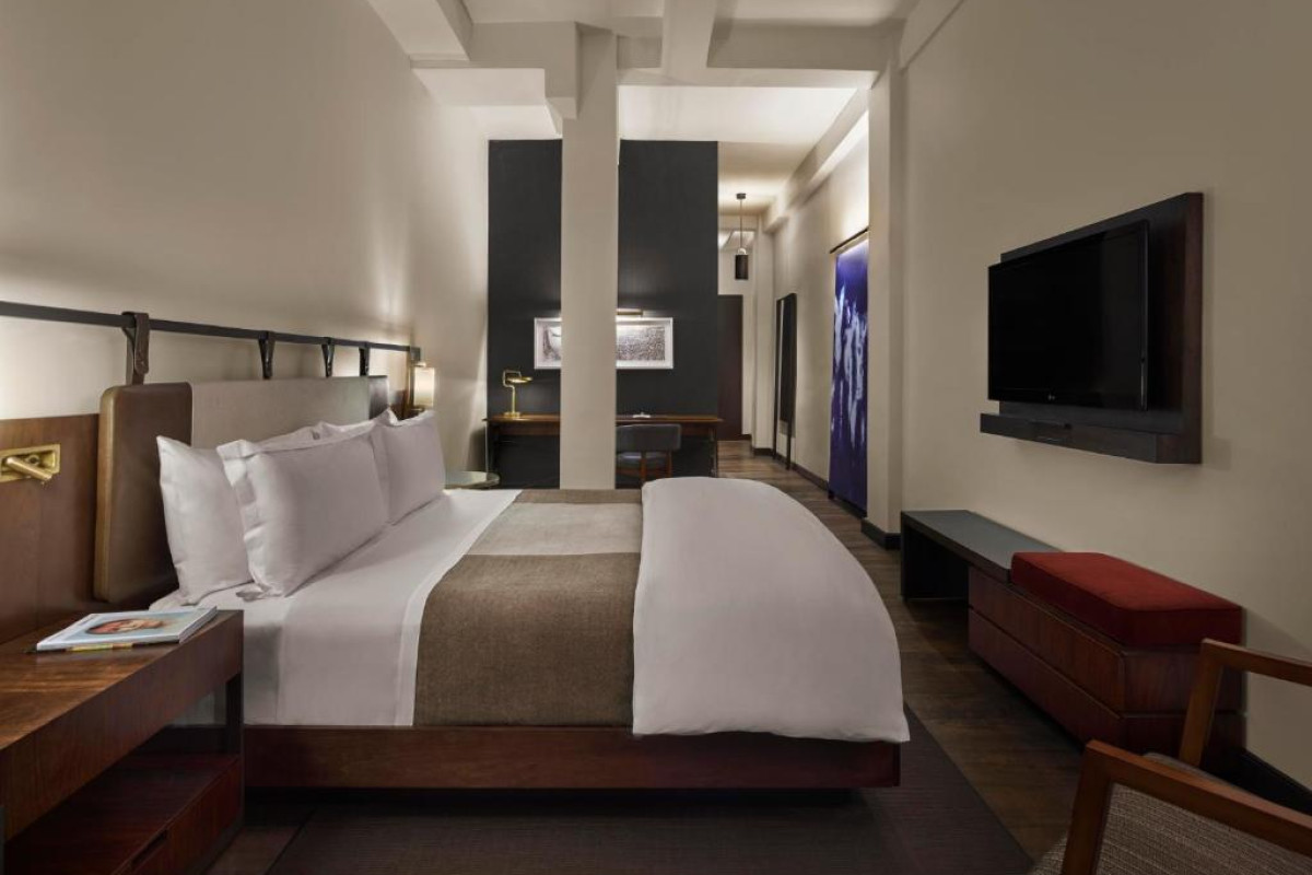 Refinery Hotel