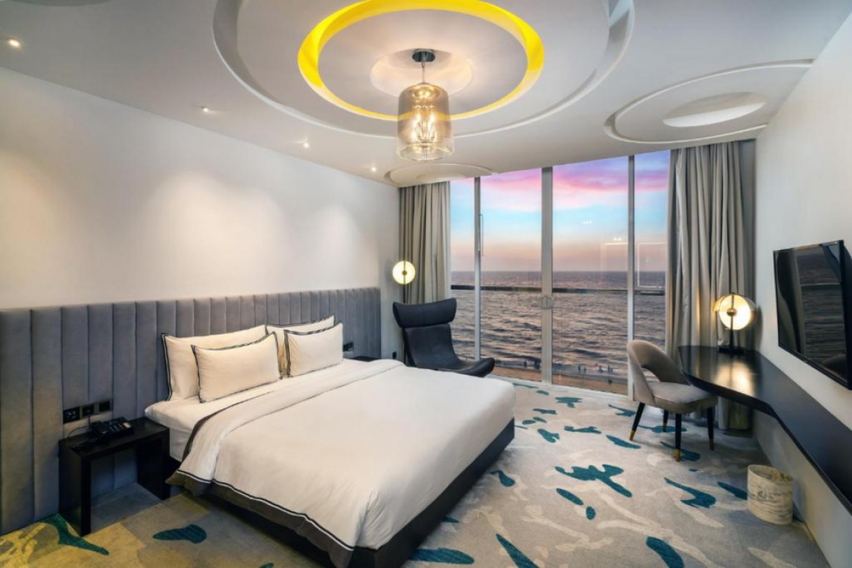 REGAL RESEAU HOTEL & SPA