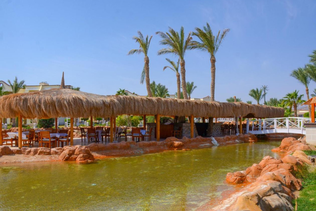 REGENCY PLAZA RESORT & AQUA PARK