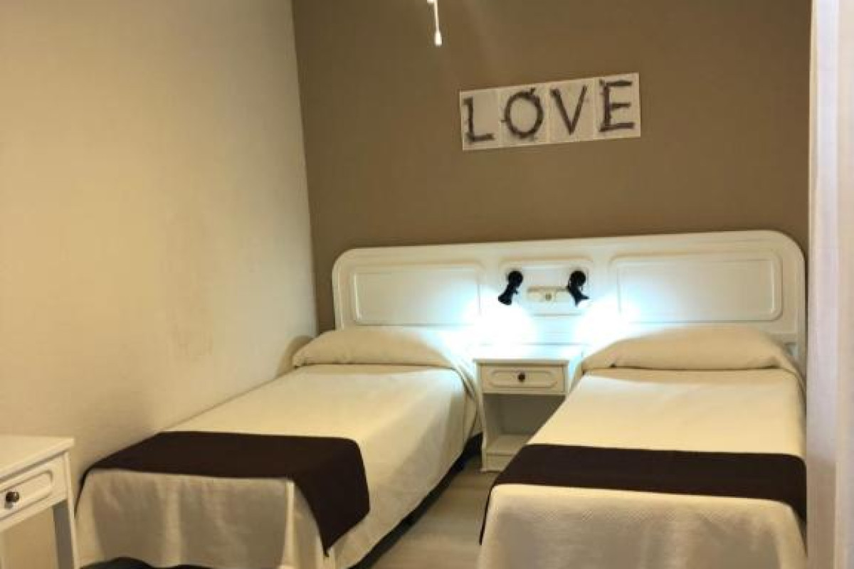 REGENCY TORVISCAS APARTMENTS  SUITES