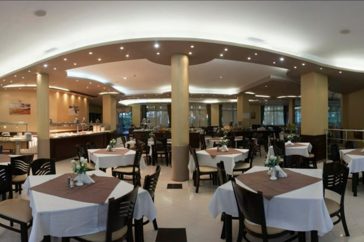 REGINA GOLDEN SANDS