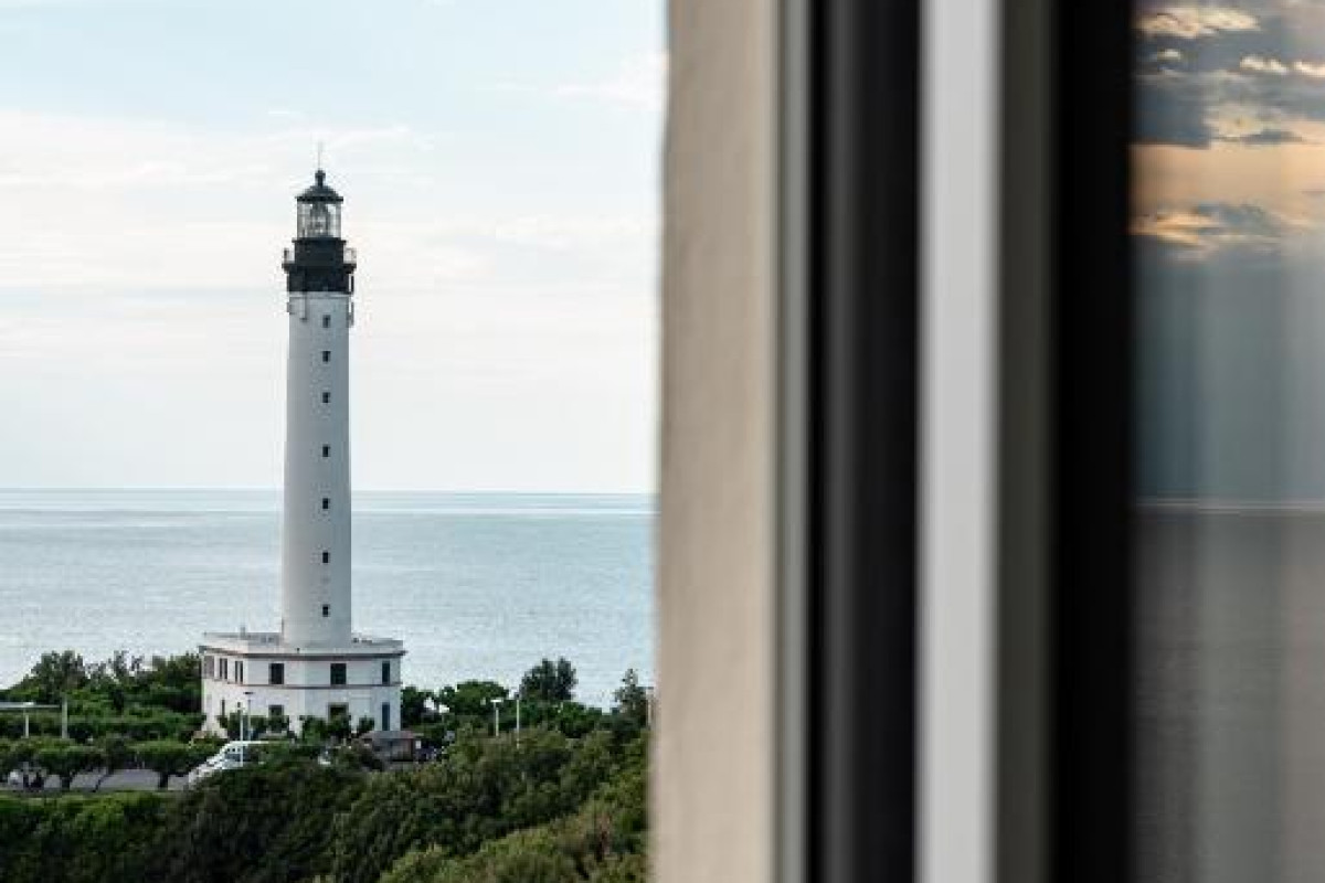 Regina Experimental Biarritz