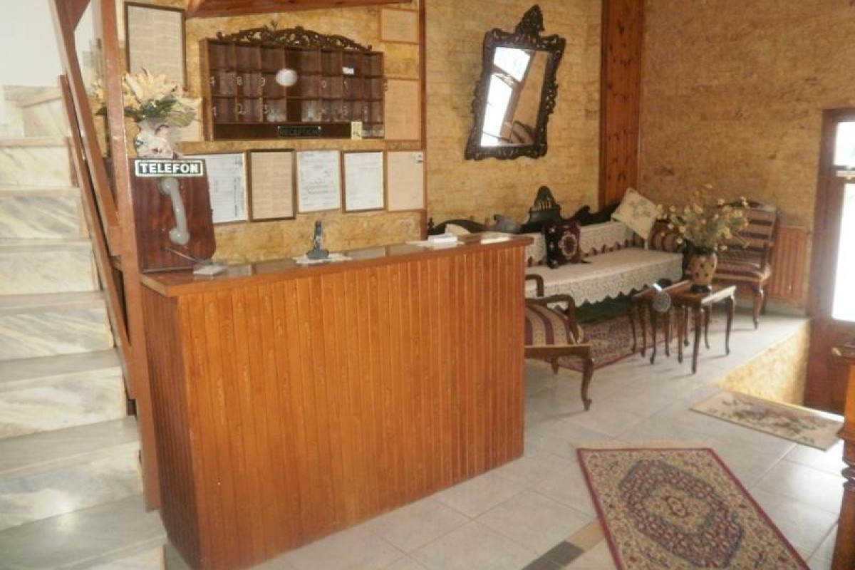 Regina Hotel