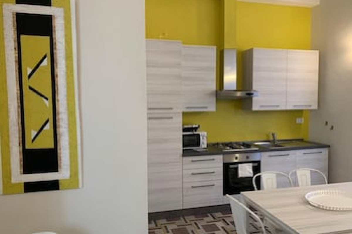 REGIS CONDO