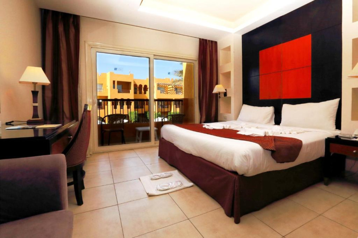 REHANA ROYAL BEACH RESORT (AQUA PARK  SPA)