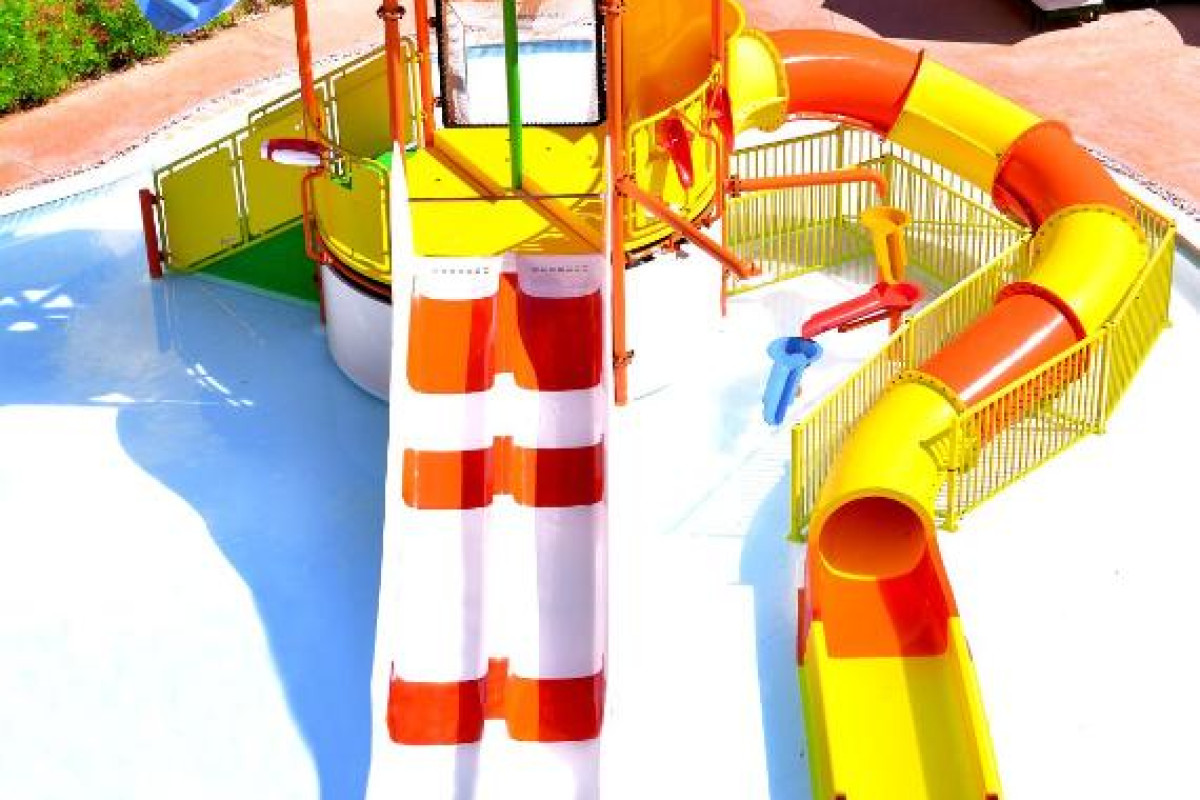 REHANA ROYAL BEACH RESORT (AQUA PARK  SPA)