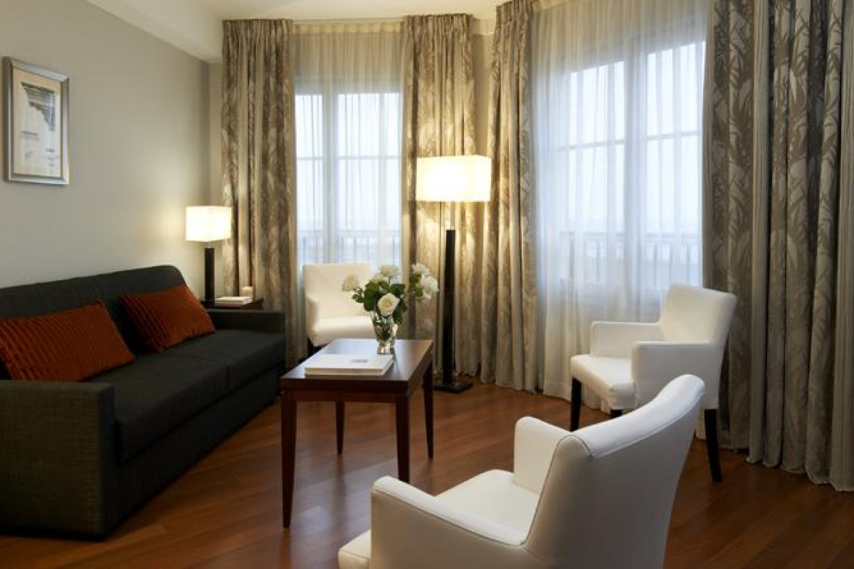 Relais Spa Val D'Europe