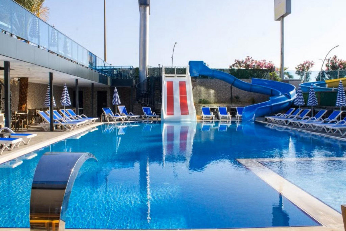 Relax Beach Hotel