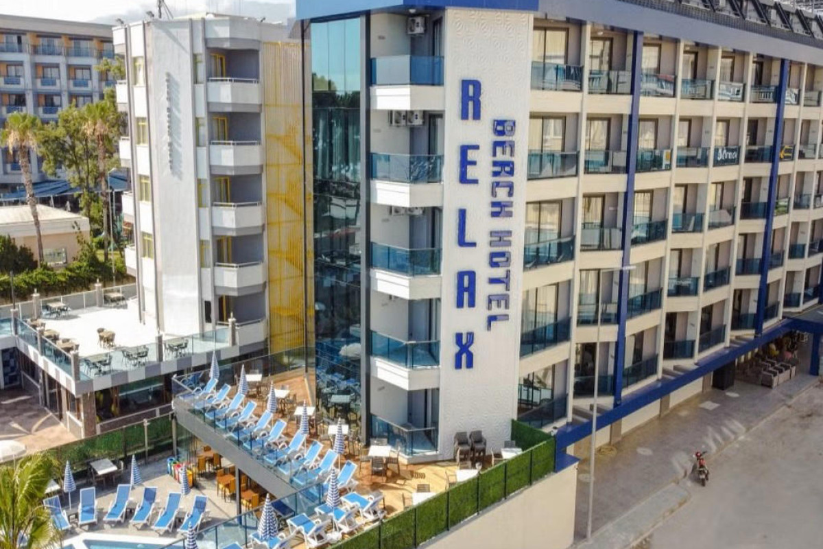 Relax Beach Hotel