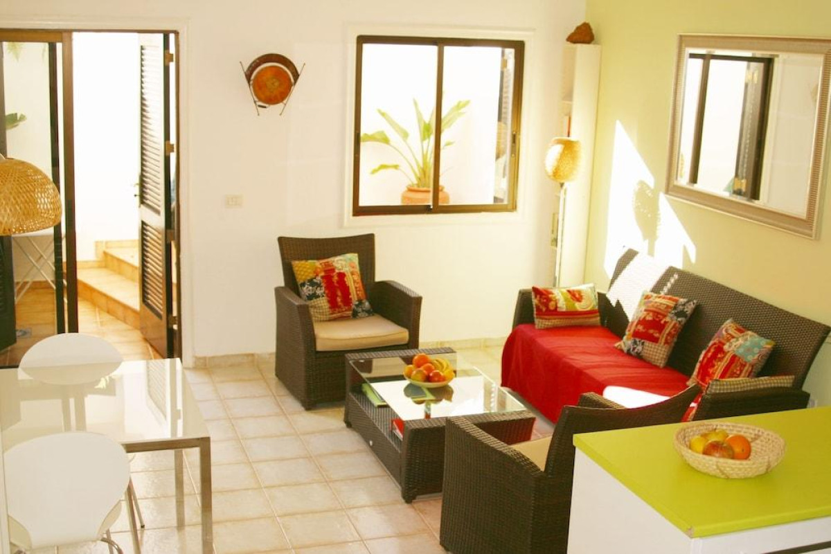 Remarkable 2-Bed House In Chayofa With Pool