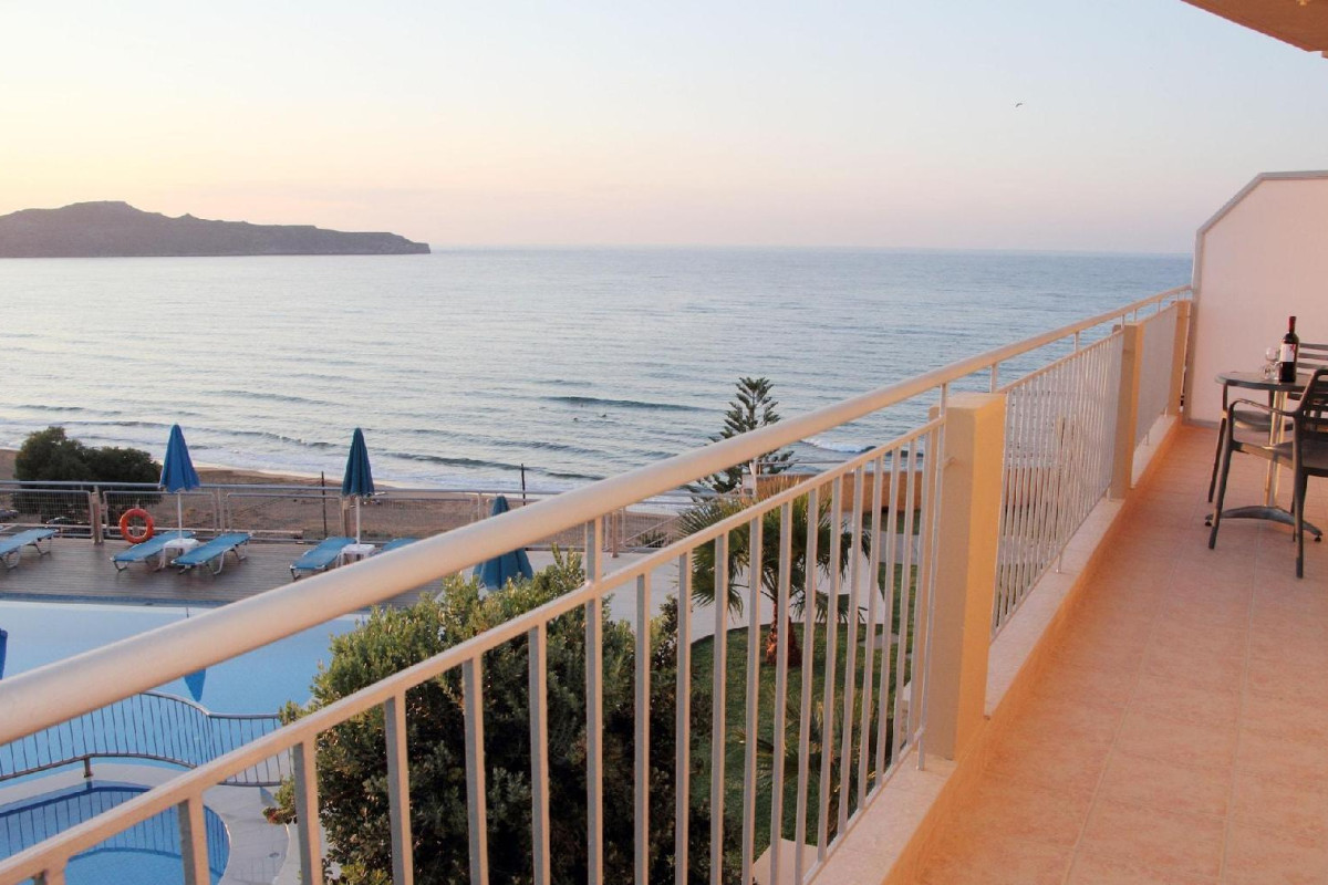 Renieris Hotel