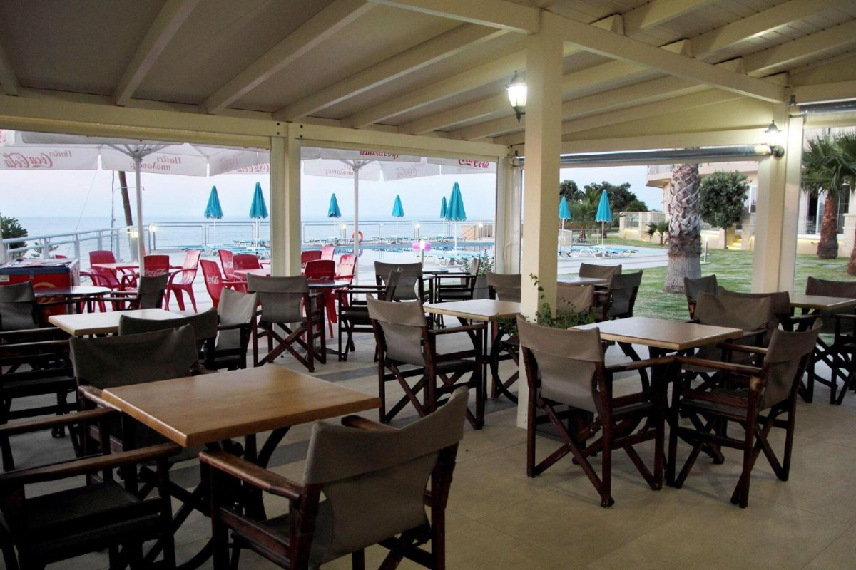 Renieris Hotel