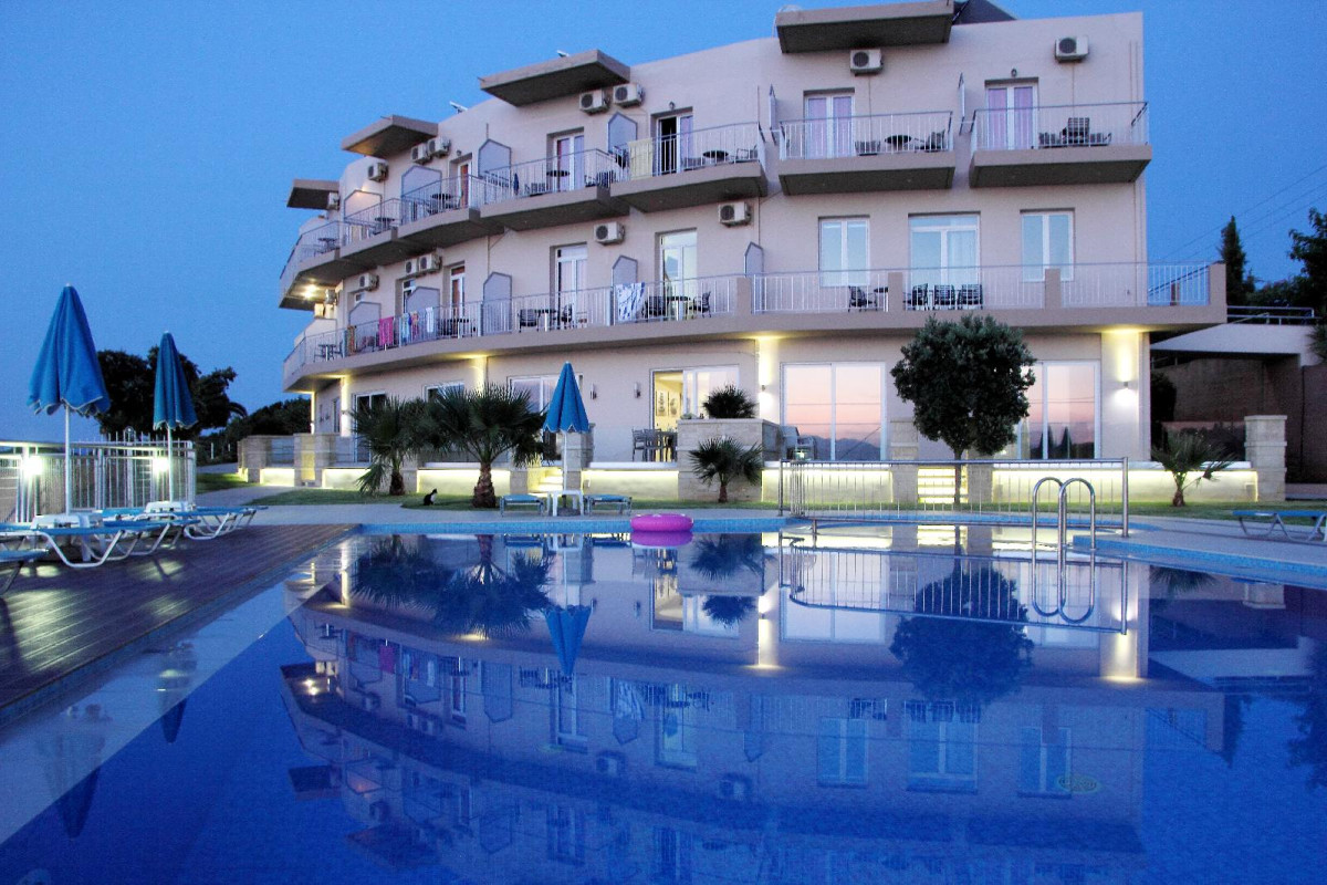 Renieris Hotel