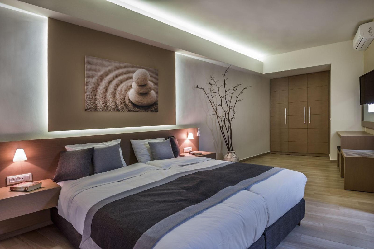Renieris Hotel