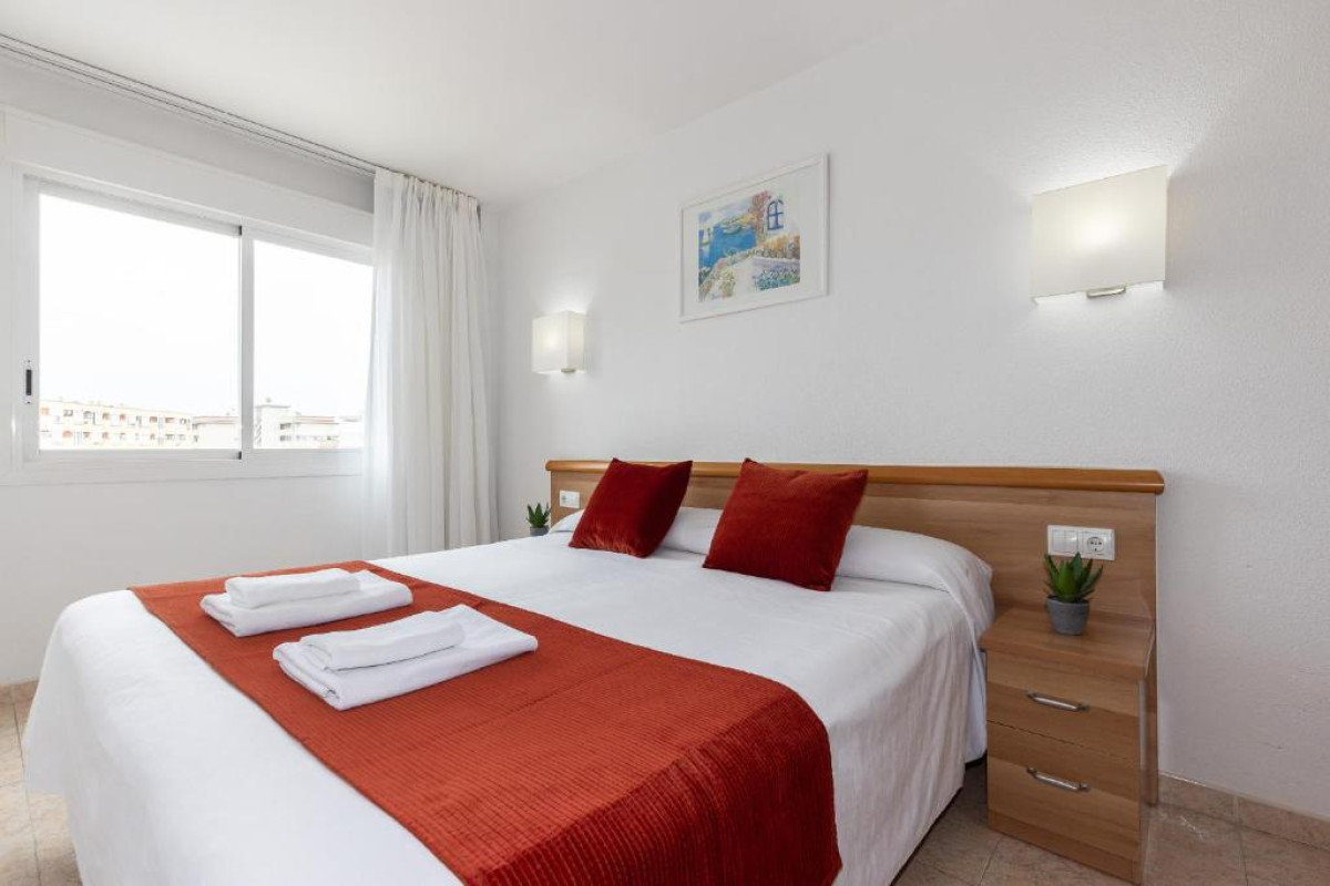 Rentalmar Pineda Suites