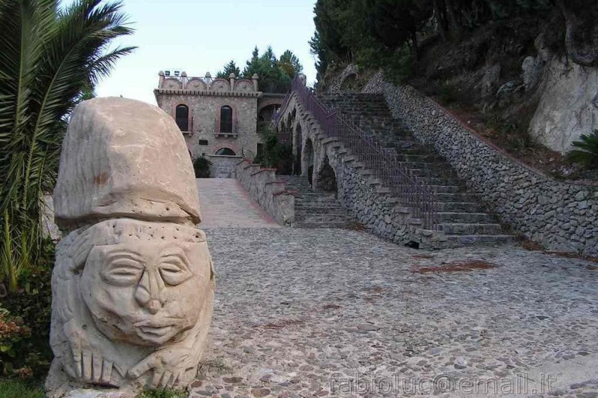 Residence Baia Dei Delfini