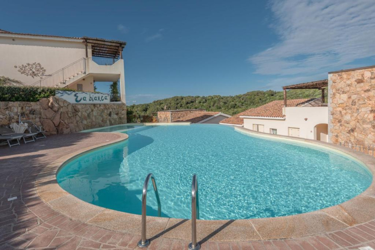 Hotel Residence Ea Bianca