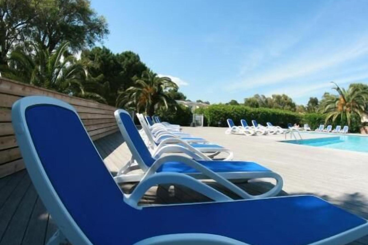 Residence Fiori Di Cala Rossa