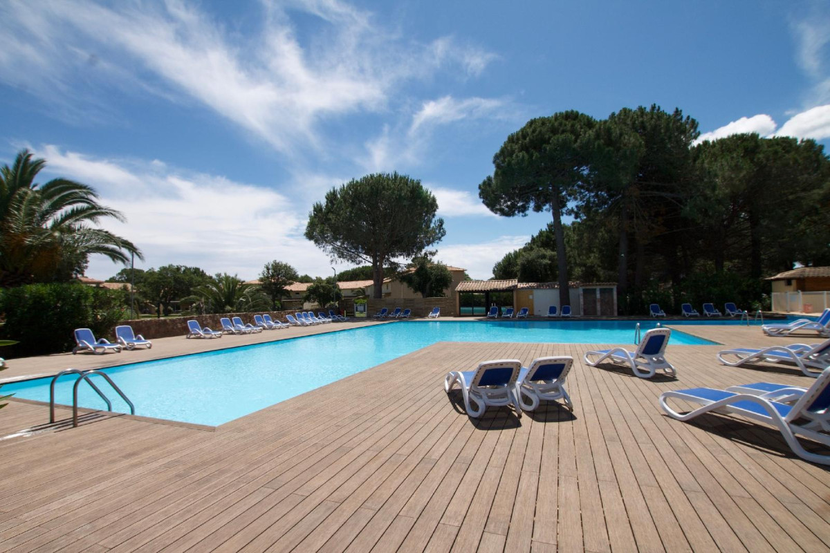 Residence Fiori Di Cala Rossa