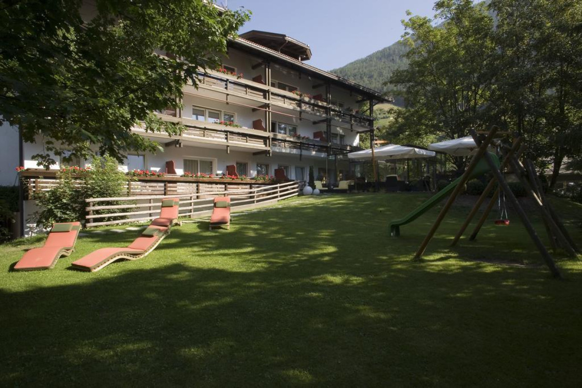Residence & Hotel Alpinum