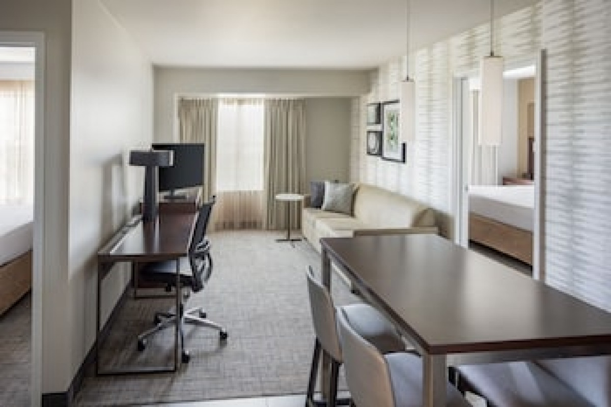 RESIDENCE INN BY MARRIOTT KANSAS CITY AT THE LEGENDS