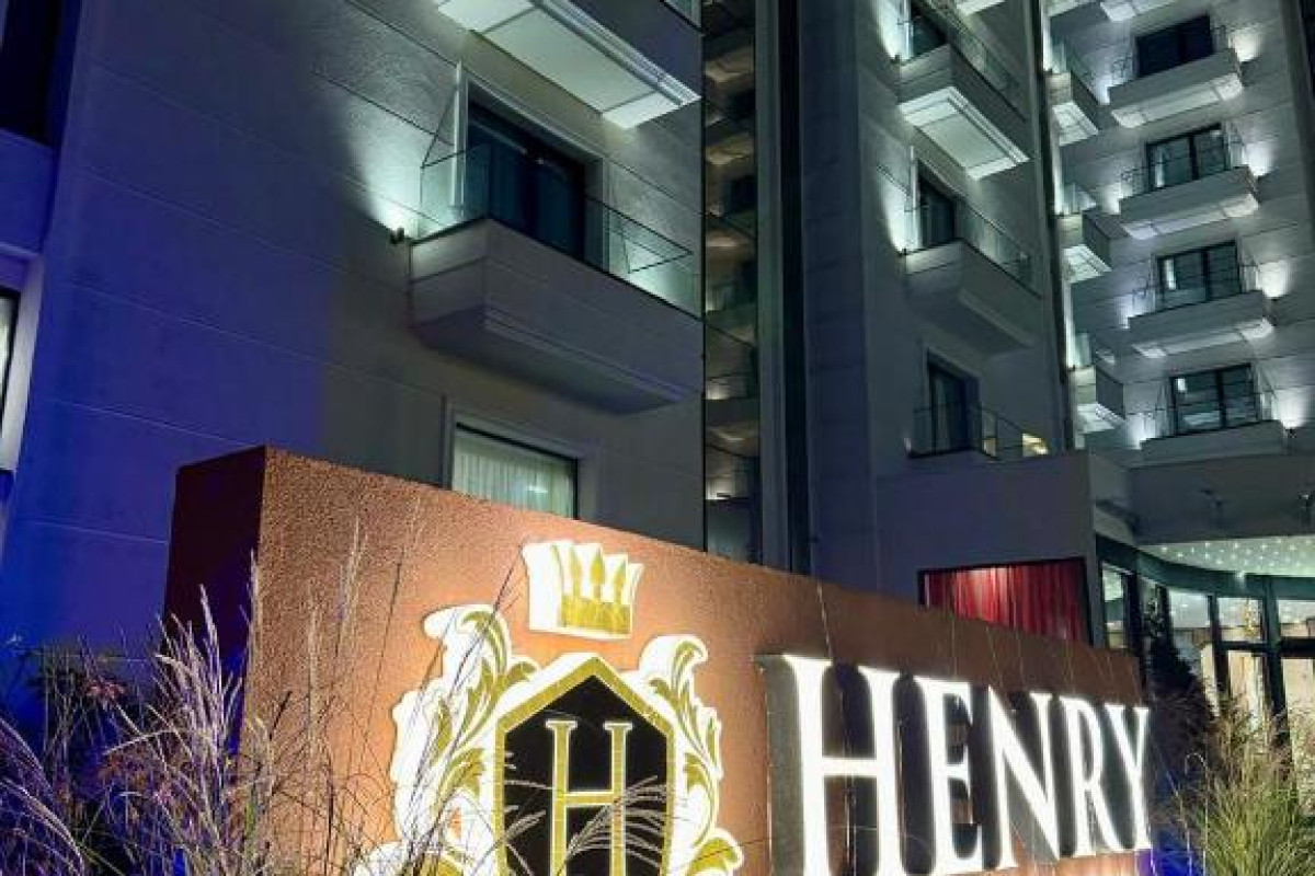 Henry Resort & SPA