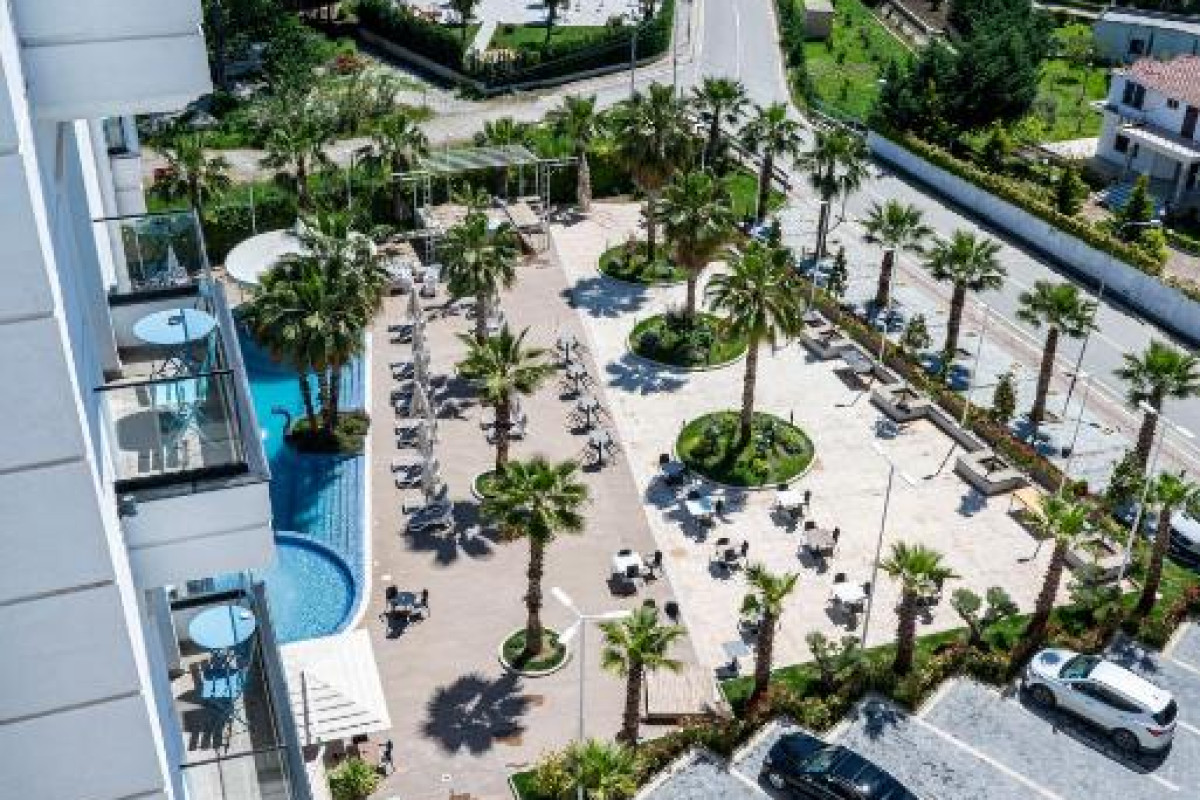Henry Resort & SPA
