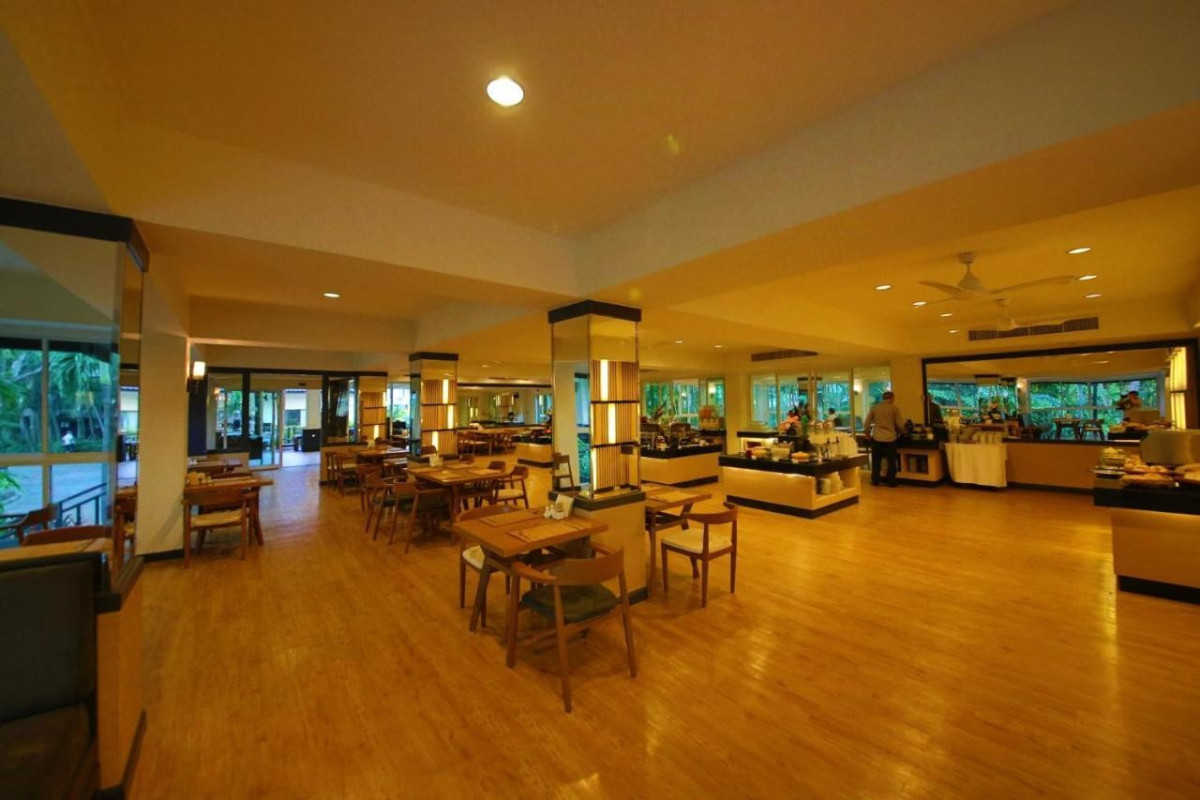The Green Park Resort