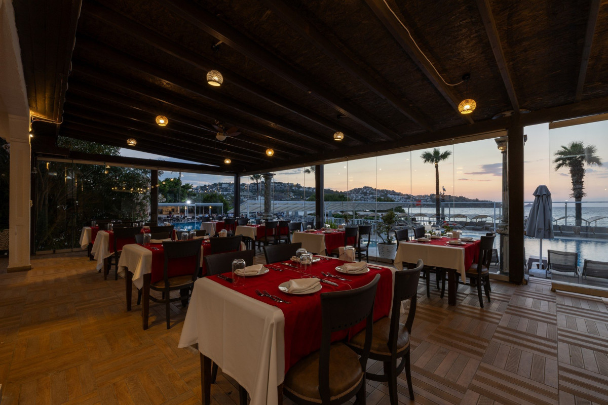 GOLDEN AGE RESORT HOTEL YALIKAVAC