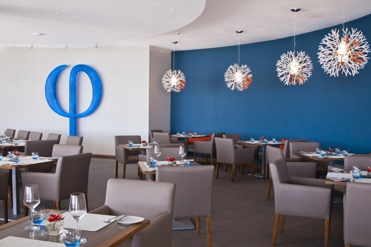 Radisson Blu Poste Lafayette Resort & Spa