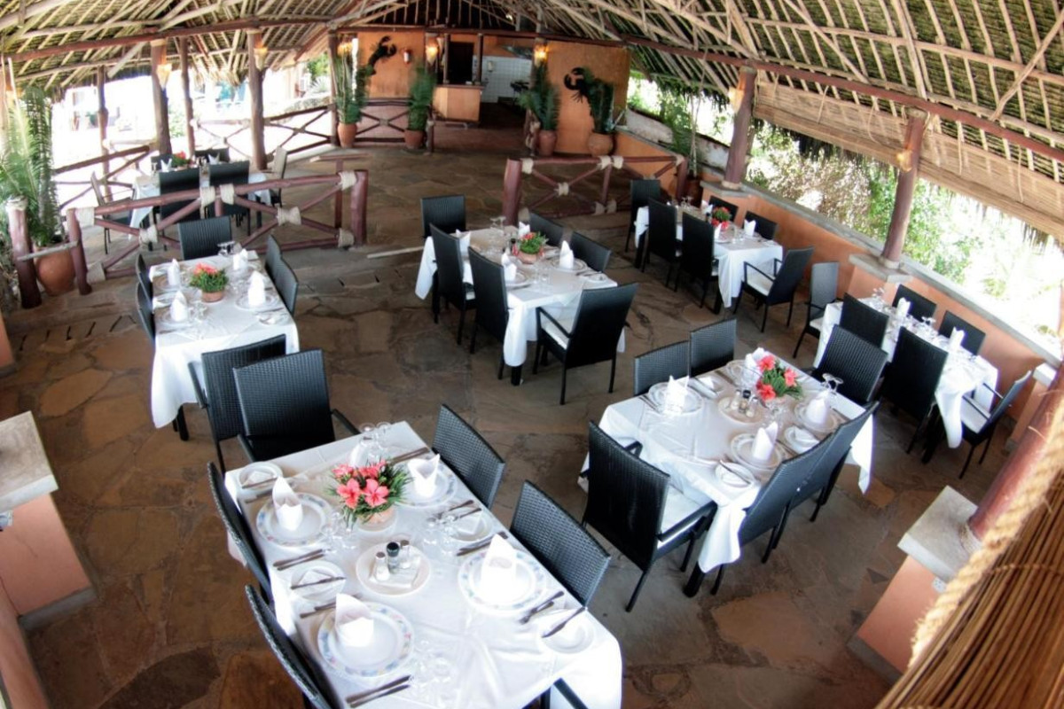 Bahari Beach Hotel
