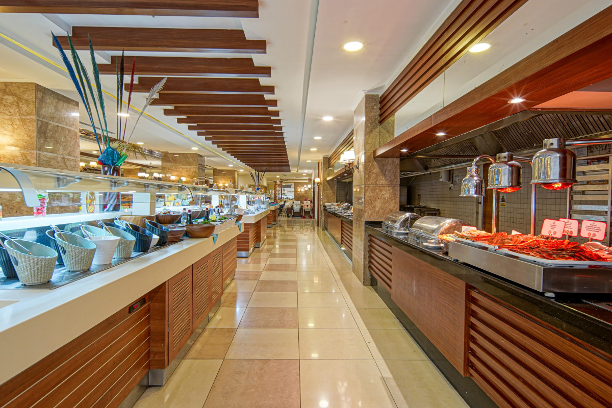 Side Aluna Hotel