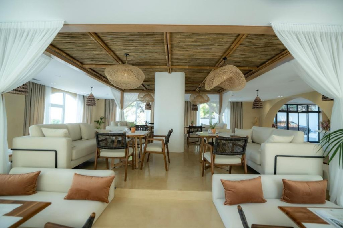 Great White Hotel