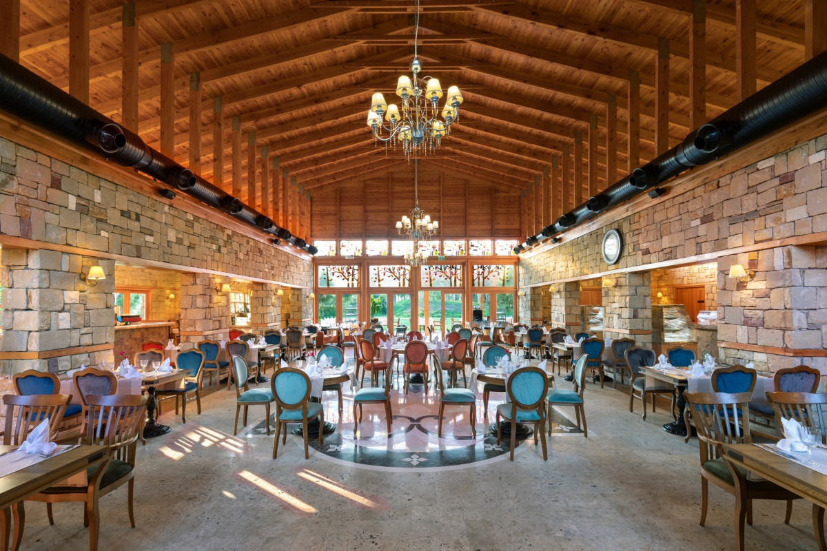 Bellis Deluxe Hotel