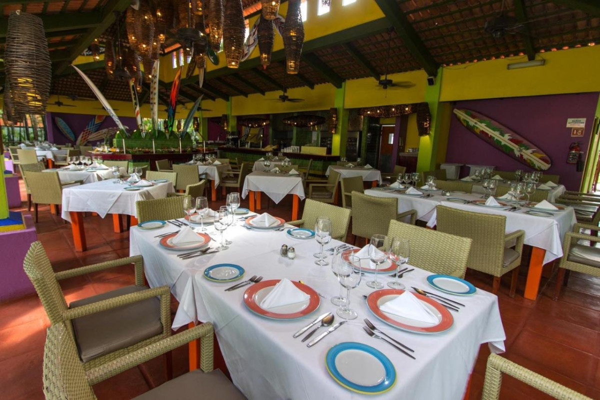 Royal Decameron Complex
