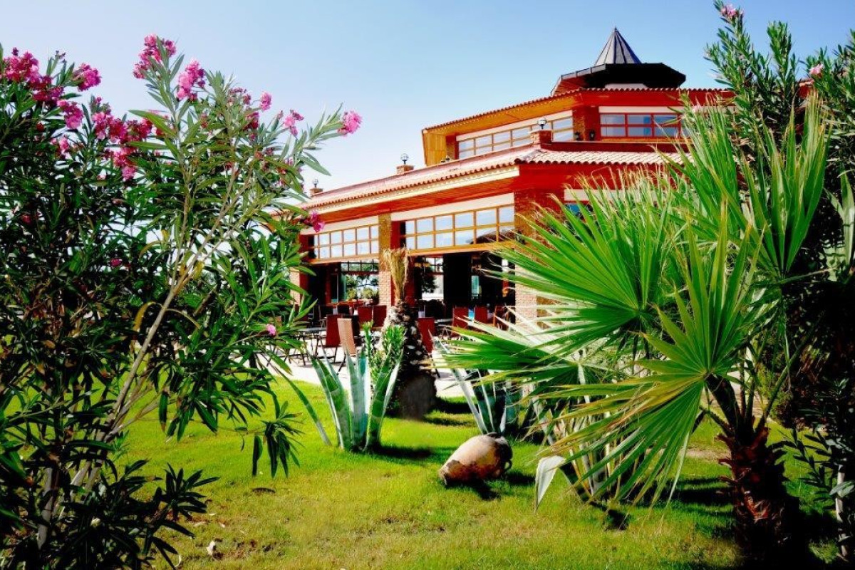 ANGORA BEACH RESORT SEFERIHISAR