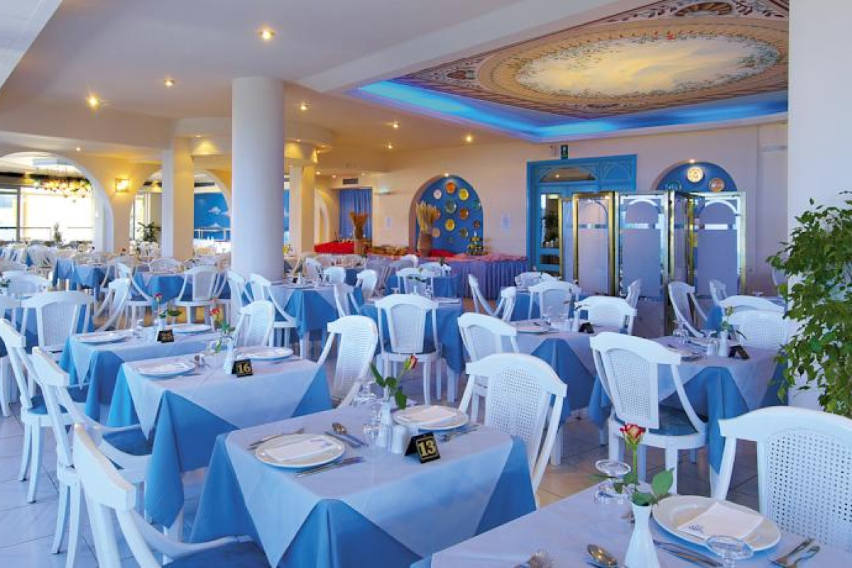 RETHYMNO MARE ROYAL & WATER PARK