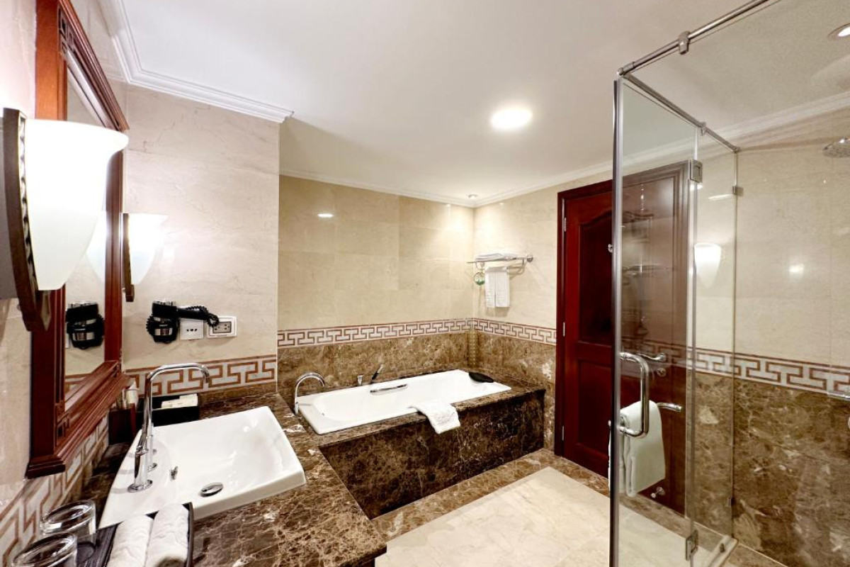 Rex Hotel Saigon