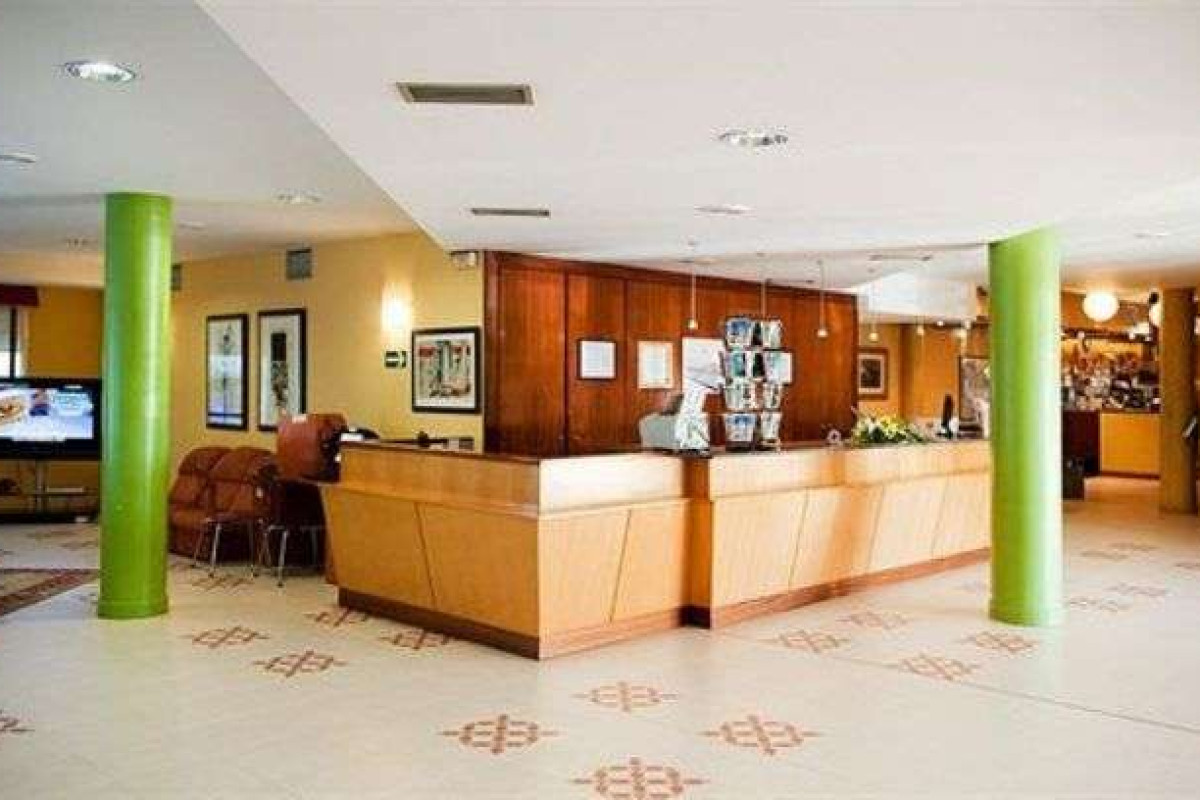 REY ARTURO HOTEL