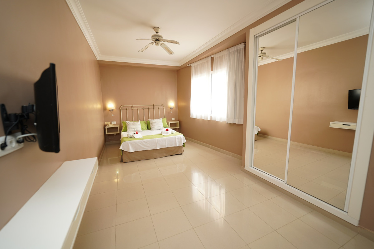 Hotel RF Astoria Adults Only