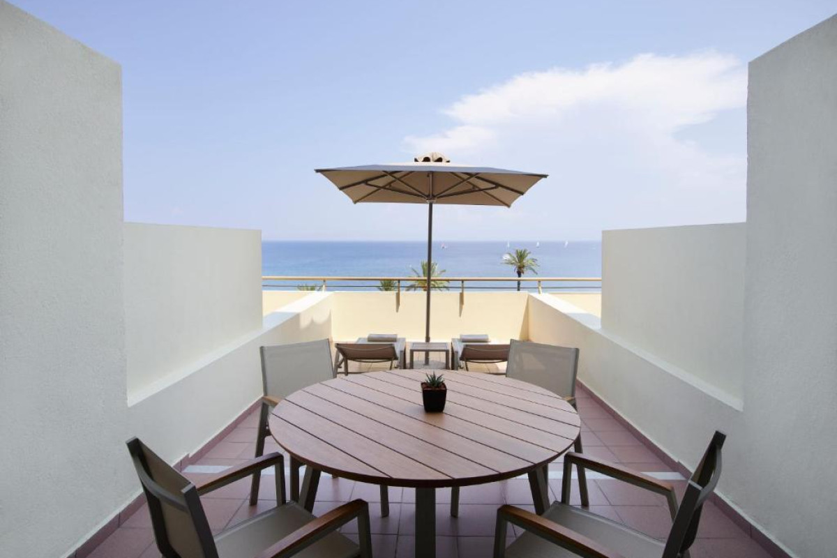 Amus Hotel and Spa (ex Rhodes Bay Hotel and Spa)